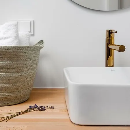 Rosse Niedaleko Plazy