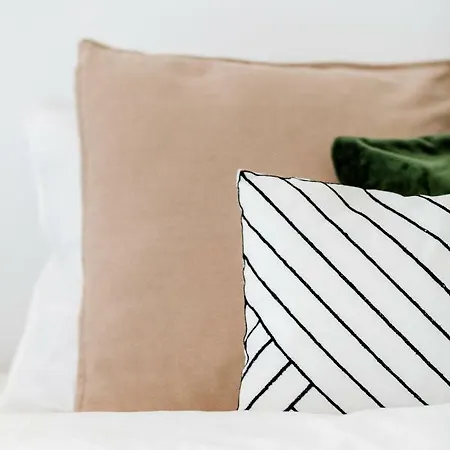 Rosse Niedaleko Plazy