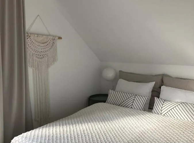 Rosse Niedaleko Plazy * Jastrzębia Góra